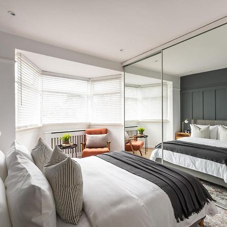 Large Luxury Solihull House - The Residence - Close To Nec - Sleeps 9 Екстер'єр фото