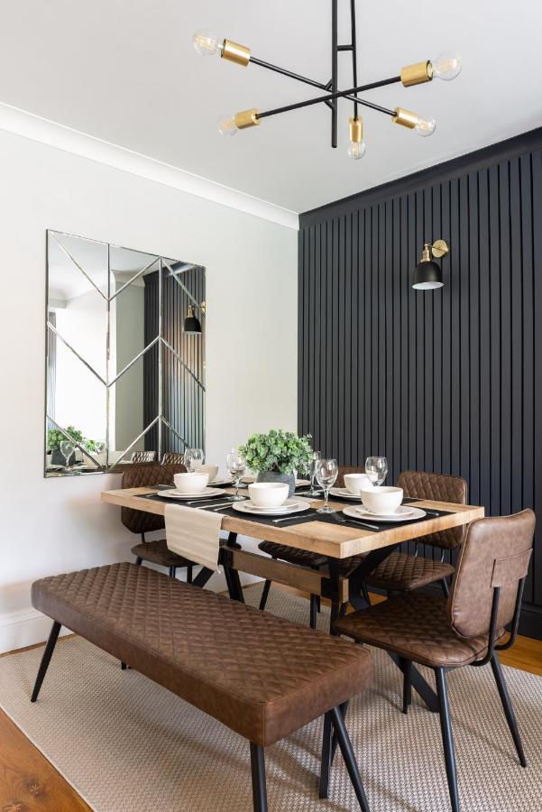 Large Luxury Solihull House - The Residence - Close To Nec - Sleeps 9 Екстер'єр фото