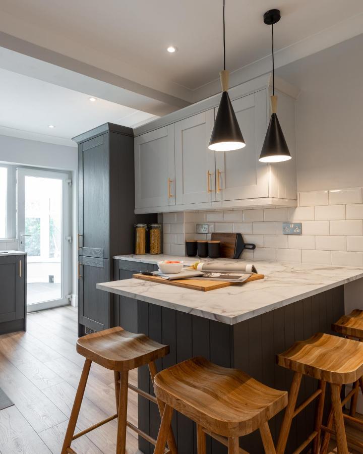 Large Luxury Solihull House - The Residence - Close To Nec - Sleeps 9 Екстер'єр фото