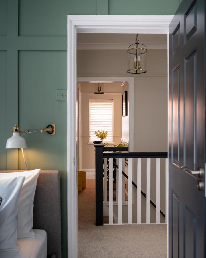 Large Luxury Solihull House - The Residence - Close To Nec - Sleeps 9 Екстер'єр фото